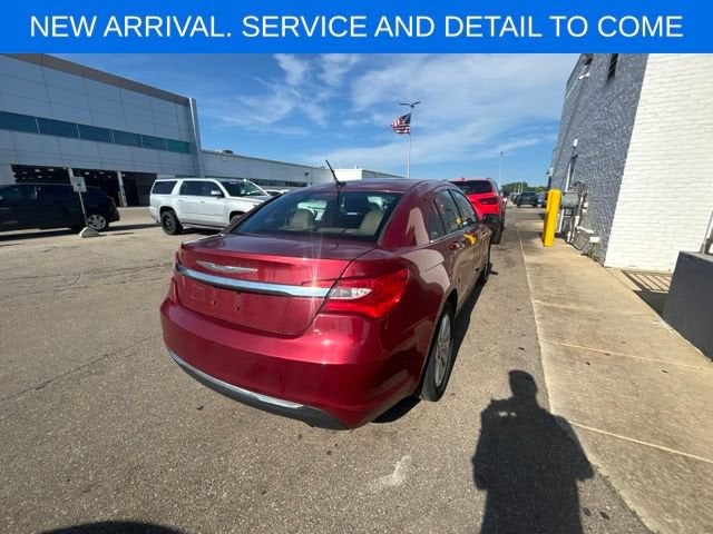 2011 Chrysler 200 Touring