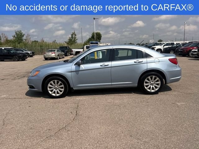 2012 Chrysler 200 Touring