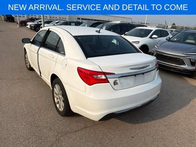 2013 Chrysler 200 Touring