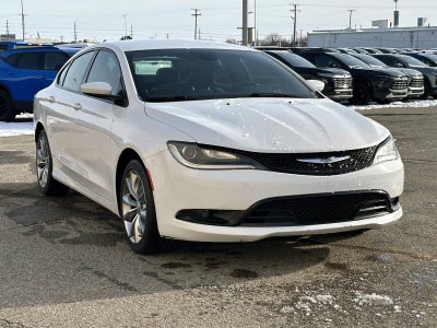 2016 Chrysler 200 S