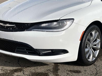 2016 Chrysler 200 S