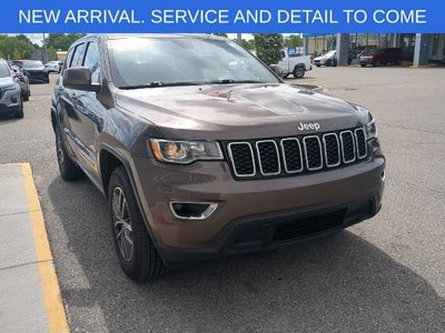2018 Jeep Grand Cherokee Laredo E 4x4