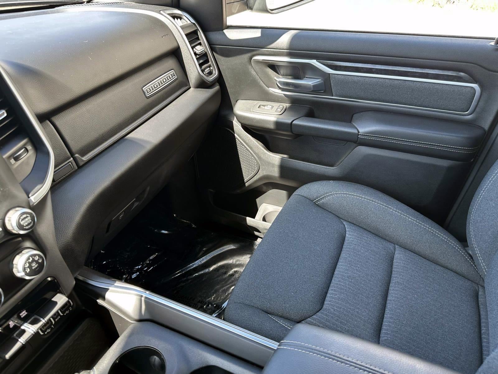 2019 RAM 1500 Big Horn/Lone Star Crew Cab 4x4 5'7" Box