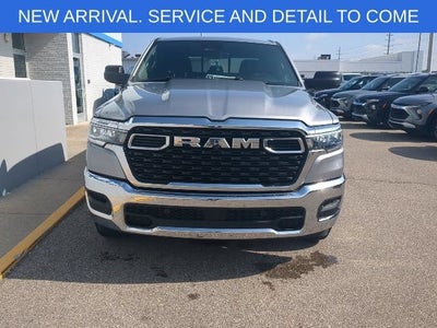 2025 RAM 1500 Tradesman Crew Cab 4x4 5'7" Box