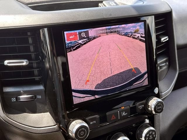 2025 RAM 1500 Tradesman Crew Cab 4x4 5'7" Box