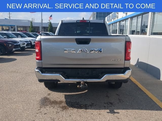 2025 RAM 1500 Tradesman Crew Cab 4x4 5'7" Box