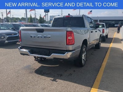 2025 RAM 1500 Tradesman Crew Cab 4x4 5'7" Box