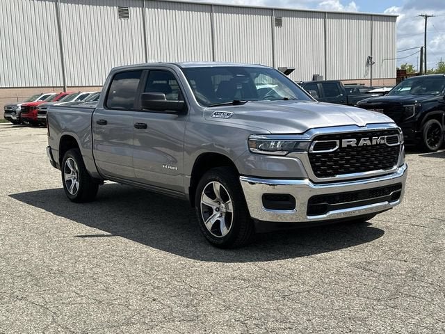 2025 RAM 1500 Tradesman Crew Cab 4x4 5'7" Box