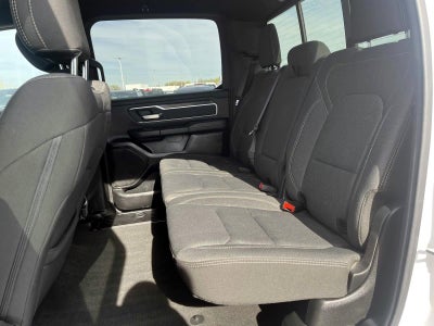 2020 RAM 1500 Big Horn Crew Cab 4x4 5'7" Box