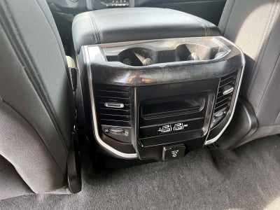 2020 RAM 1500 Big Horn Crew Cab 4x4 5'7" Box