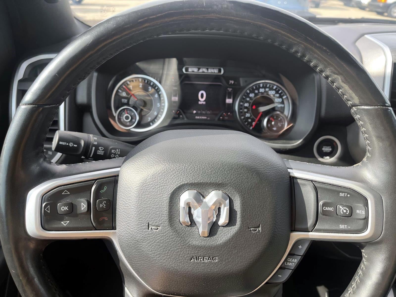 2020 RAM 1500 Big Horn Crew Cab 4x4 5'7" Box