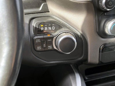 2020 RAM 1500 Big Horn Crew Cab 4x4 5'7" Box