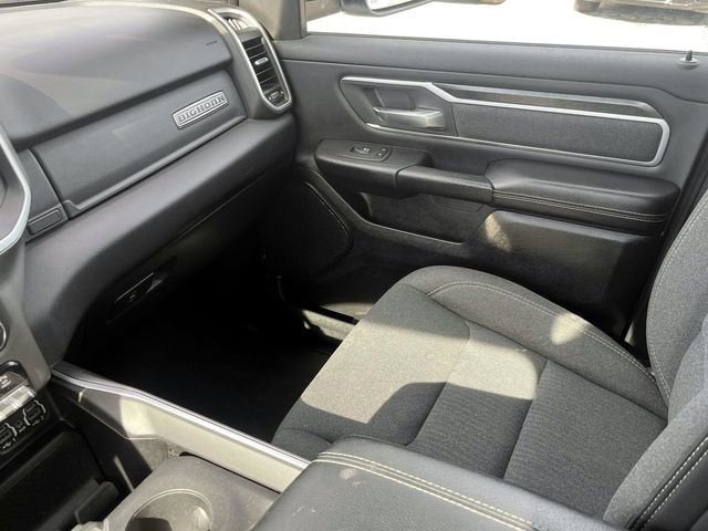 2020 RAM 1500 Big Horn Crew Cab 4x4 5'7" Box