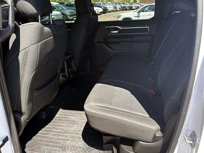 2019 RAM 1500 Big Horn/Lone Star Crew Cab 4x4 5'7" Box