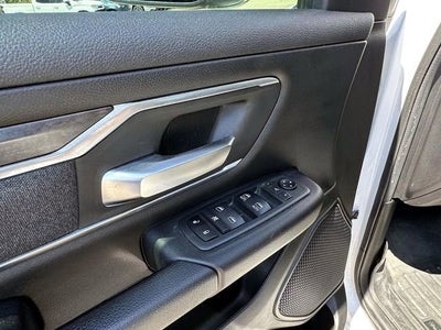 2019 RAM 1500 Big Horn/Lone Star Crew Cab 4x4 5'7" Box