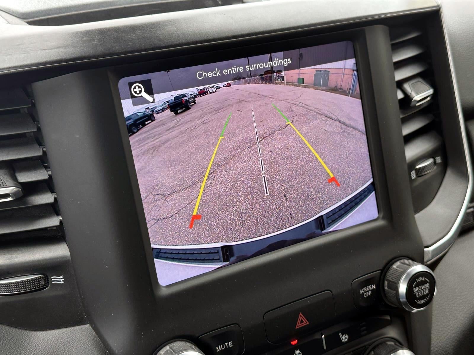 2021 RAM 1500 Big Horn Crew Cab 4x4 5'7" Box