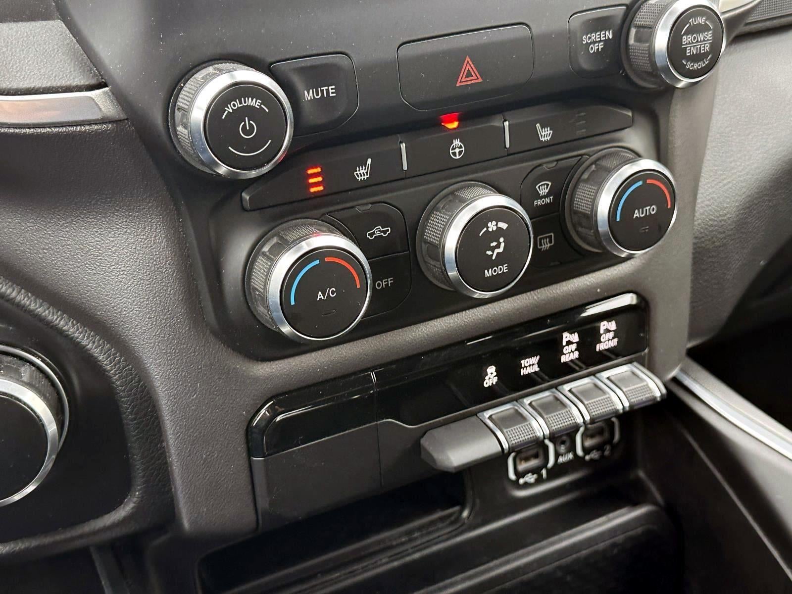 2021 RAM 1500 Big Horn Crew Cab 4x4 5'7" Box