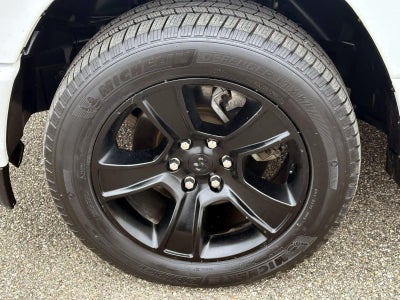 2021 RAM 1500 Big Horn Crew Cab 4x4 5'7" Box