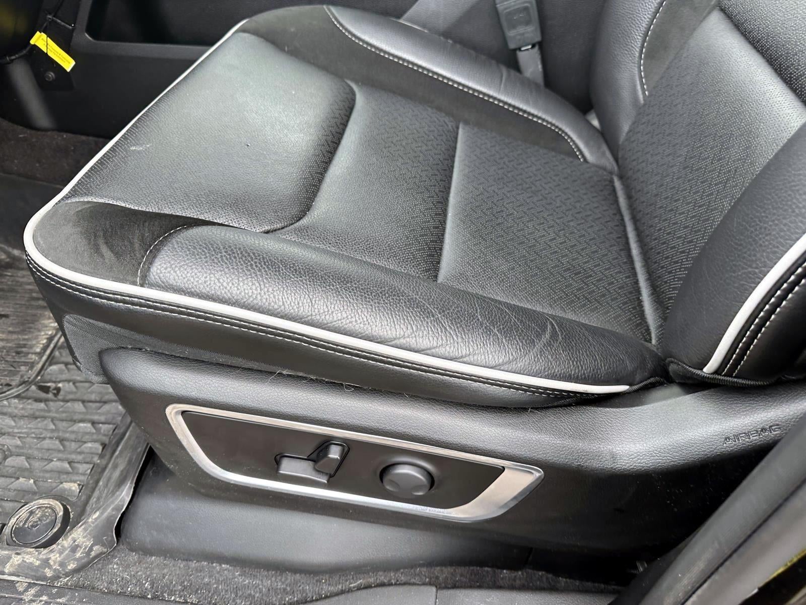 2025 RAM 1500 Laramie Crew Cab 4x4 5'7" Box