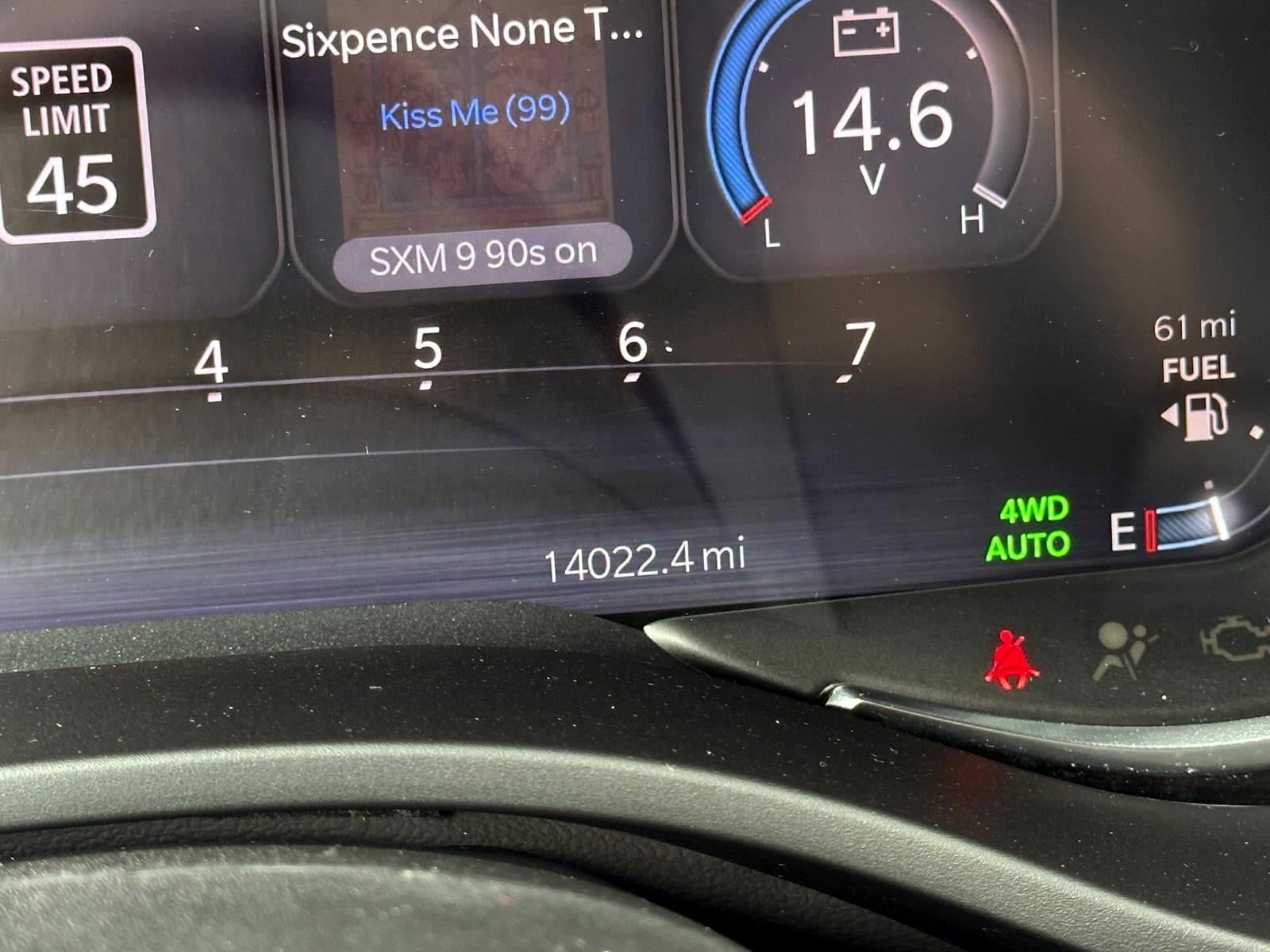 2025 RAM 1500 Laramie Crew Cab 4x4 5'7" Box