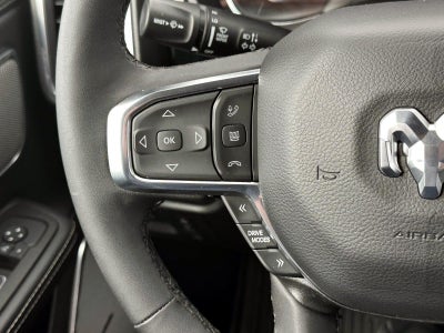 2025 RAM 1500 Laramie Crew Cab 4x4 5'7" Box