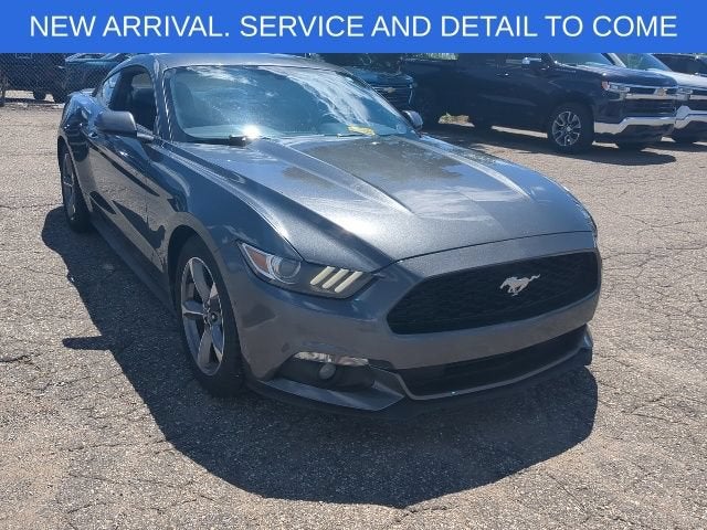 2017 Ford Mustang V6