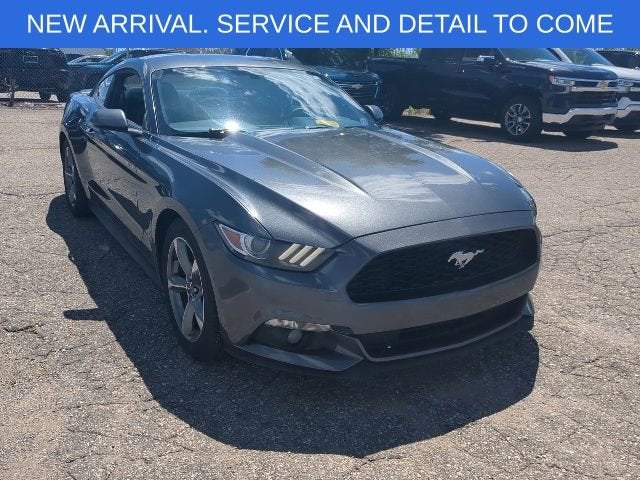 2017 Ford Mustang V6