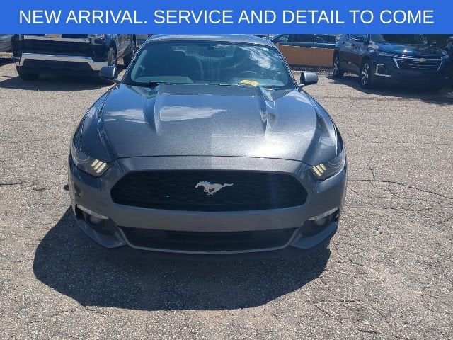 2017 Ford Mustang V6