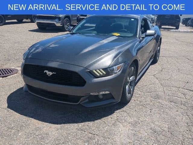 2017 Ford Mustang V6
