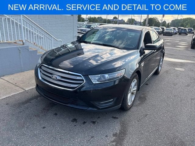 2015 Ford Taurus SEL