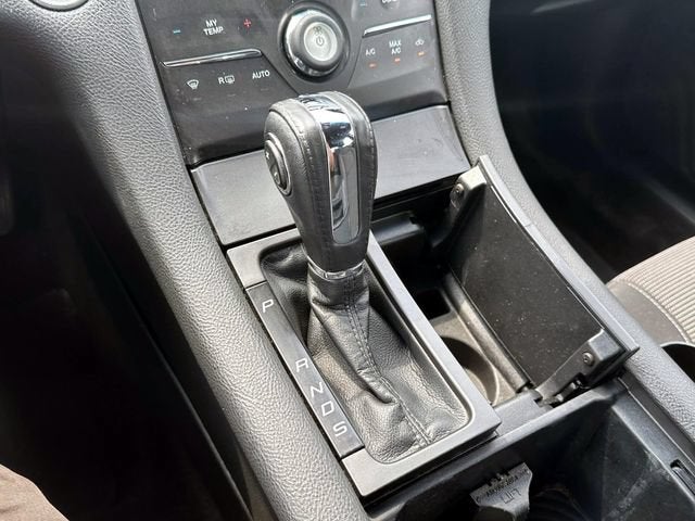 2015 Ford Taurus SEL