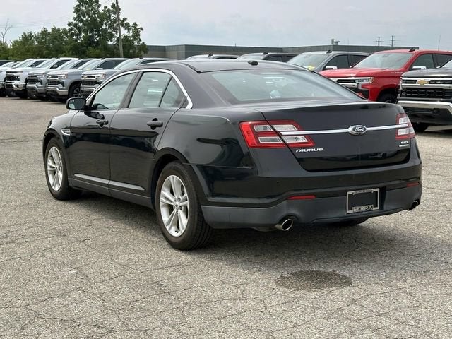 2015 Ford Taurus SEL