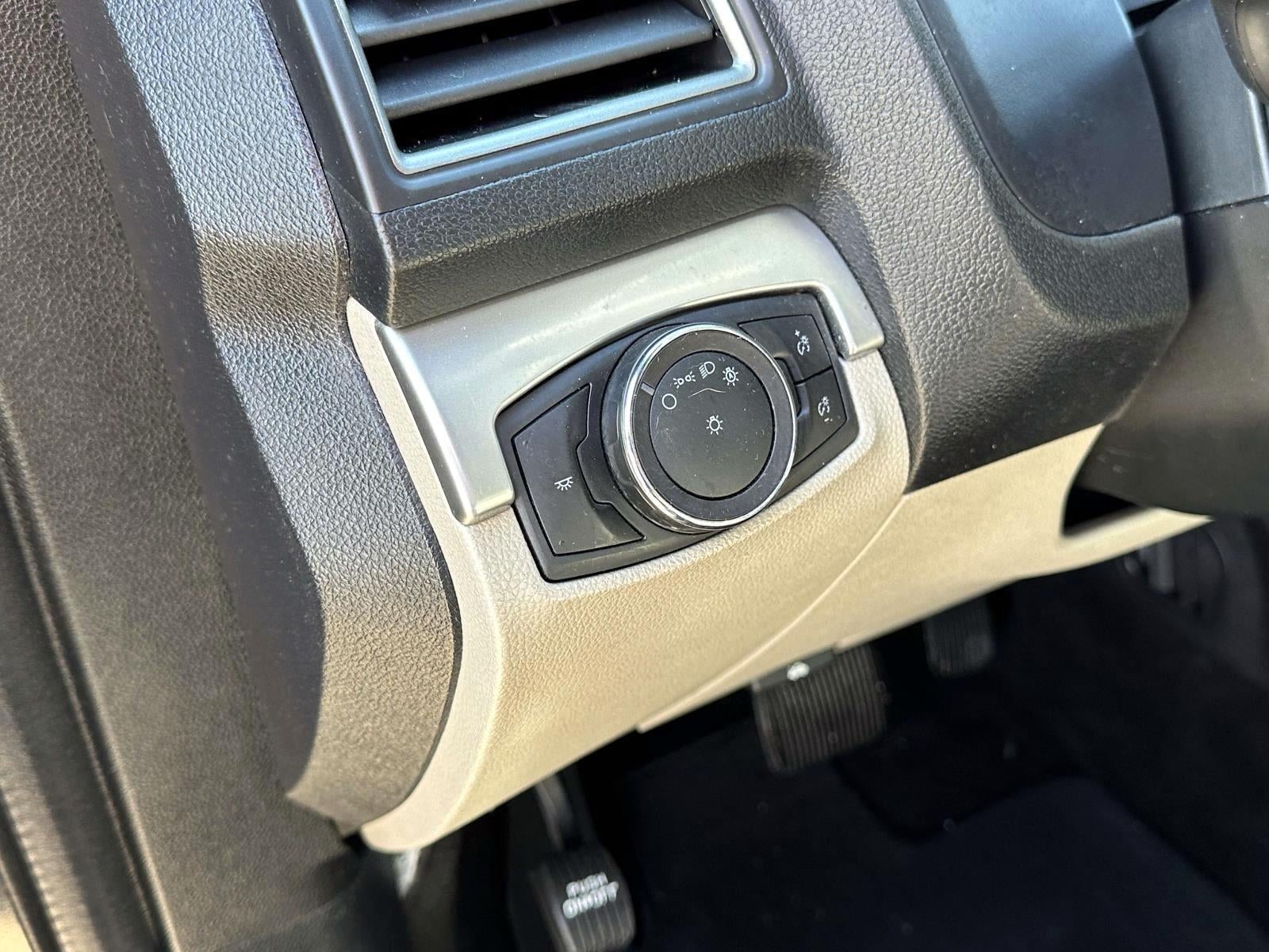 2019 Ford Explorer Base