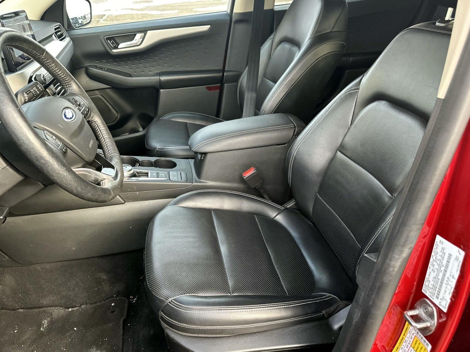 2020 Ford Escape SEL