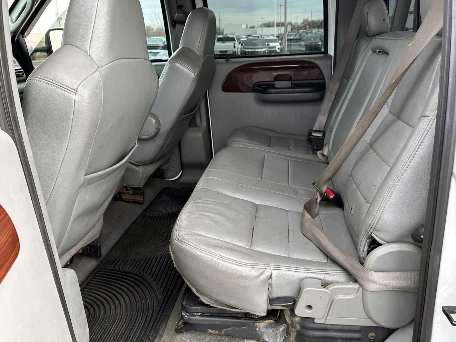 2006 Ford Super Duty F-350 SRW XL