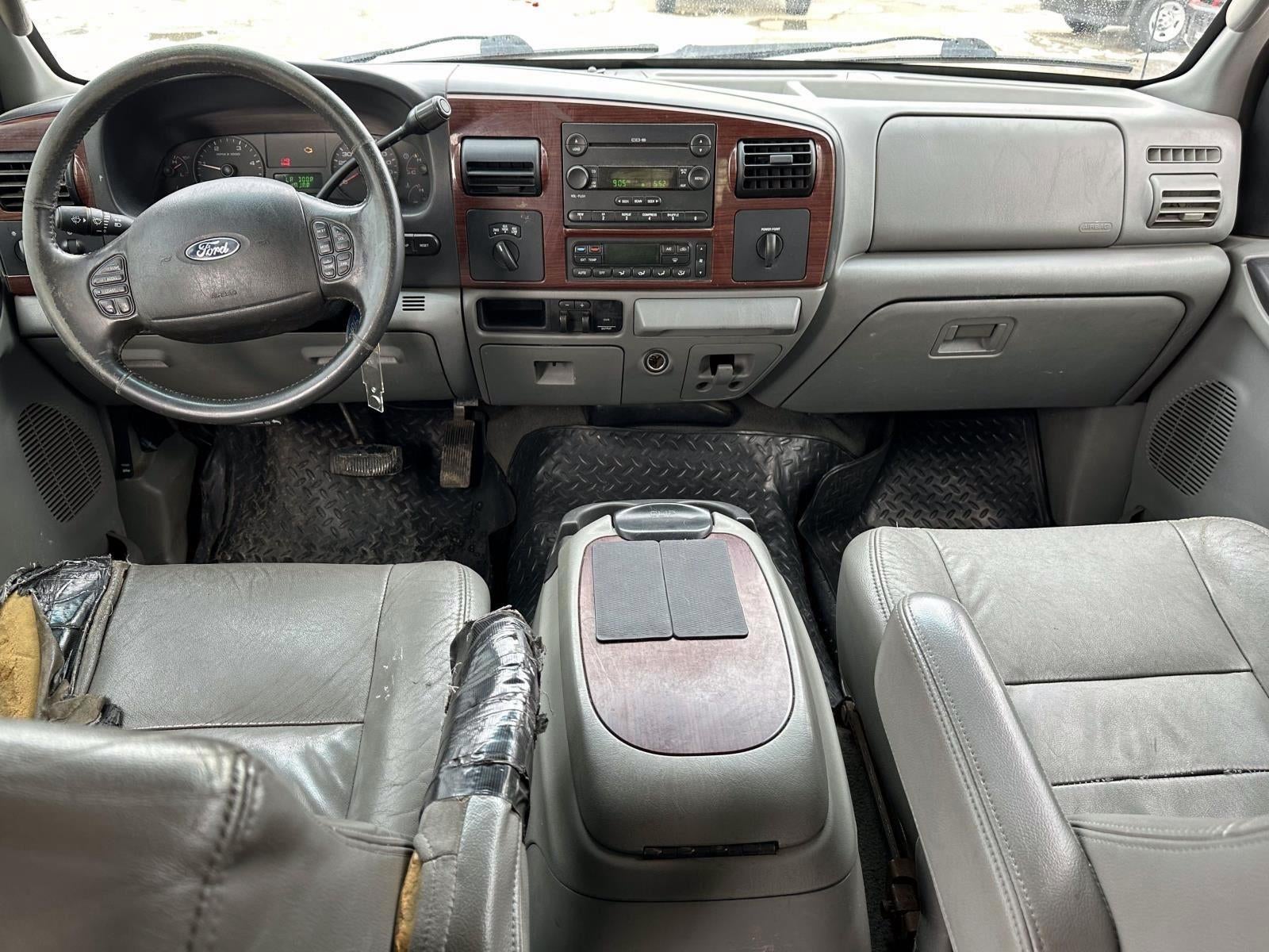 2006 Ford Super Duty F-350 SRW XL