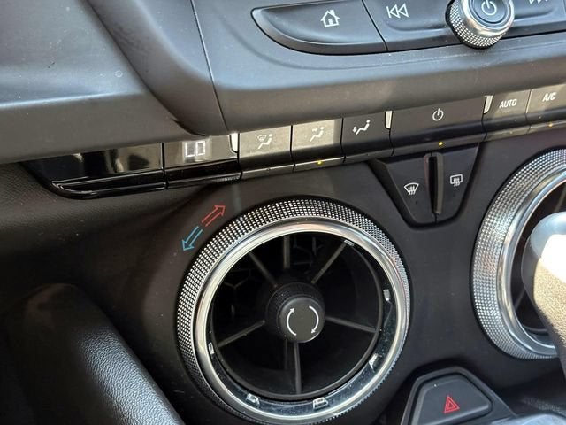 2022 Chevrolet Camaro LT1