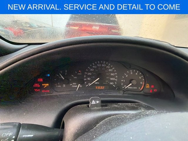 2005 Chevrolet Cavalier Base