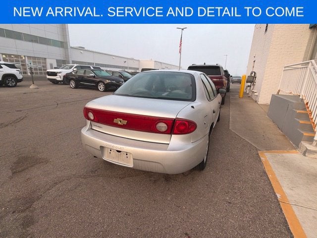 2005 Chevrolet Cavalier Base