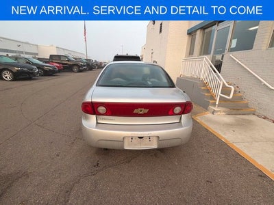 2005 Chevrolet Cavalier Base