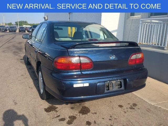 2000 Chevrolet Malibu BASE
