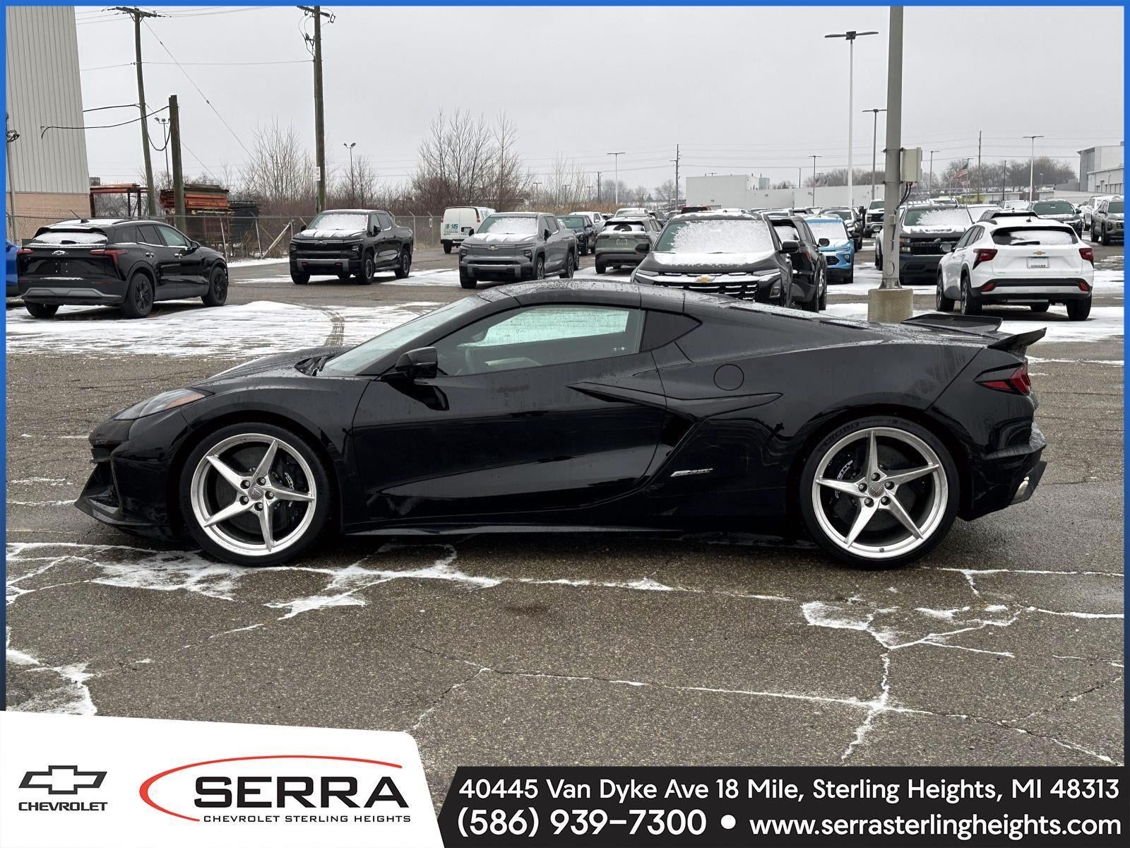 2025 Chevrolet Corvette E-Ray 2LZ