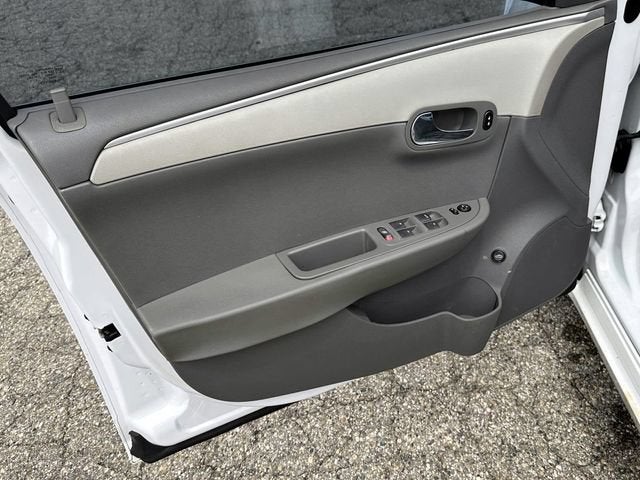 2012 Chevrolet Malibu LS w/1LS