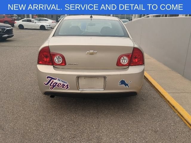 2010 Chevrolet Malibu LS w/1LS