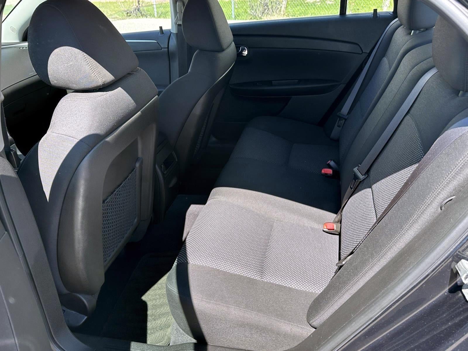 2011 Chevrolet Malibu LT w/1LT