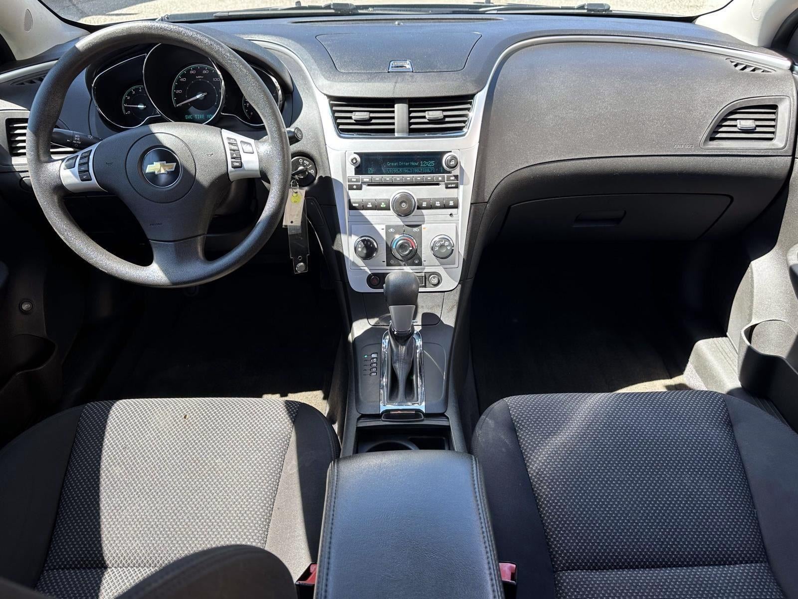 2011 Chevrolet Malibu LT w/1LT