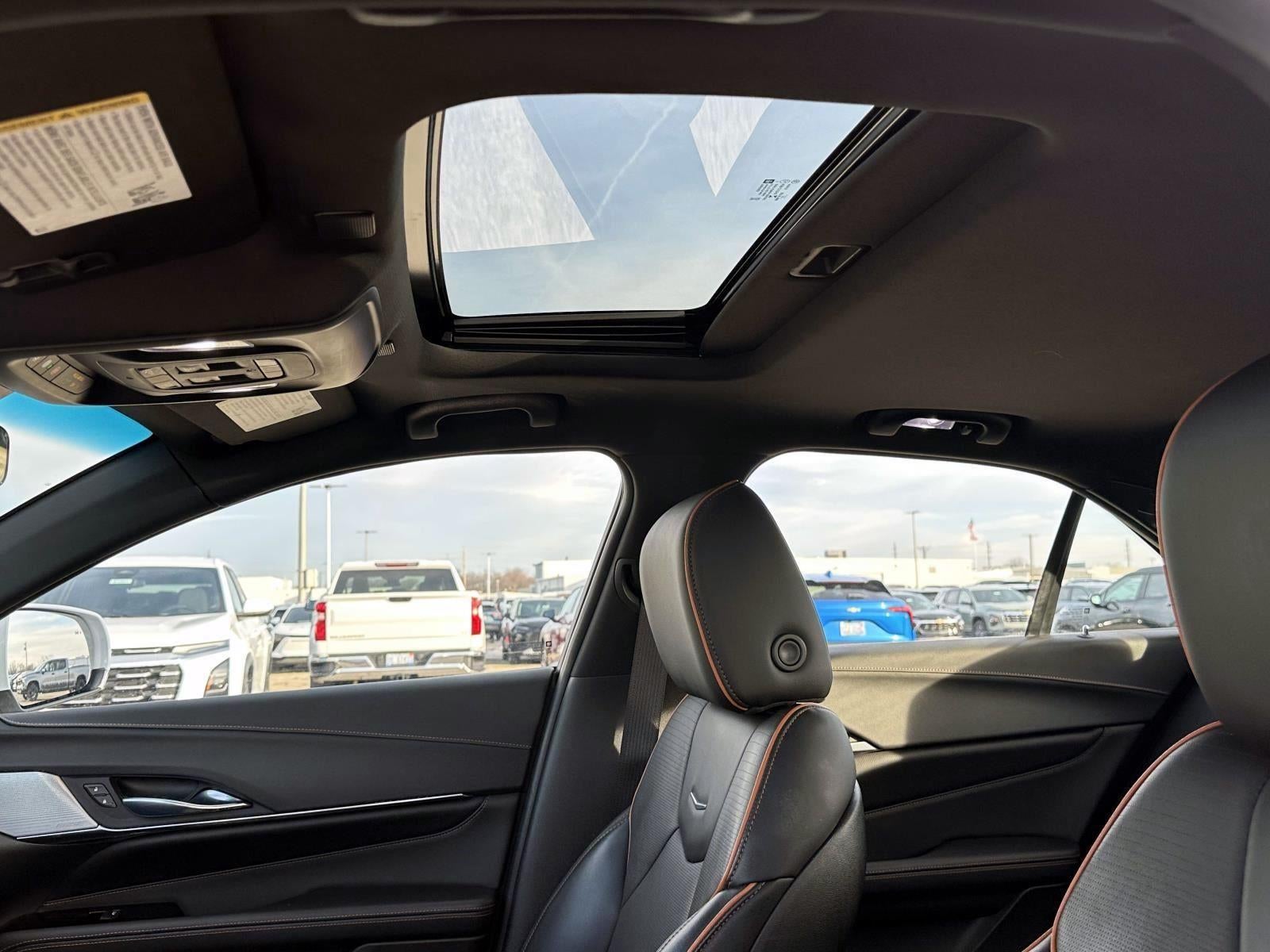 2022 Cadillac CT4 Sport