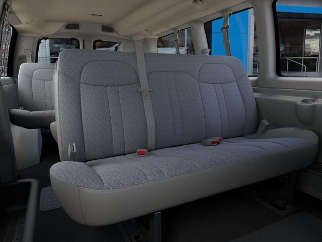 2026 Chevrolet Express Passenger 1LT