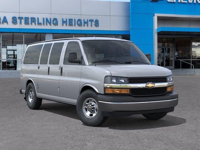 2026 Chevrolet Express Passenger 1LT