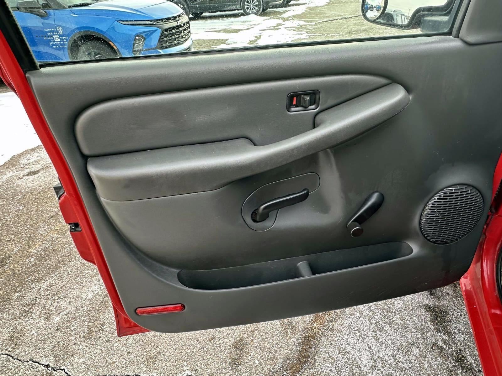 2004 Chevrolet Silverado 1500 Work Truck